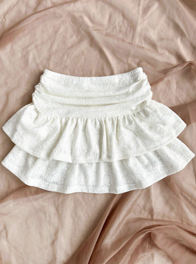 Falda Blanca de Olan