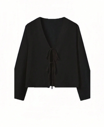 Blusa Negra con Aberturas