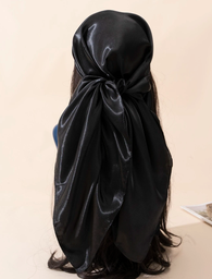 [sc2302042277772422 shein MASCADA] Paliacate Negro de Seda