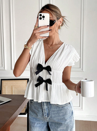 Blusa Blanca con Moños